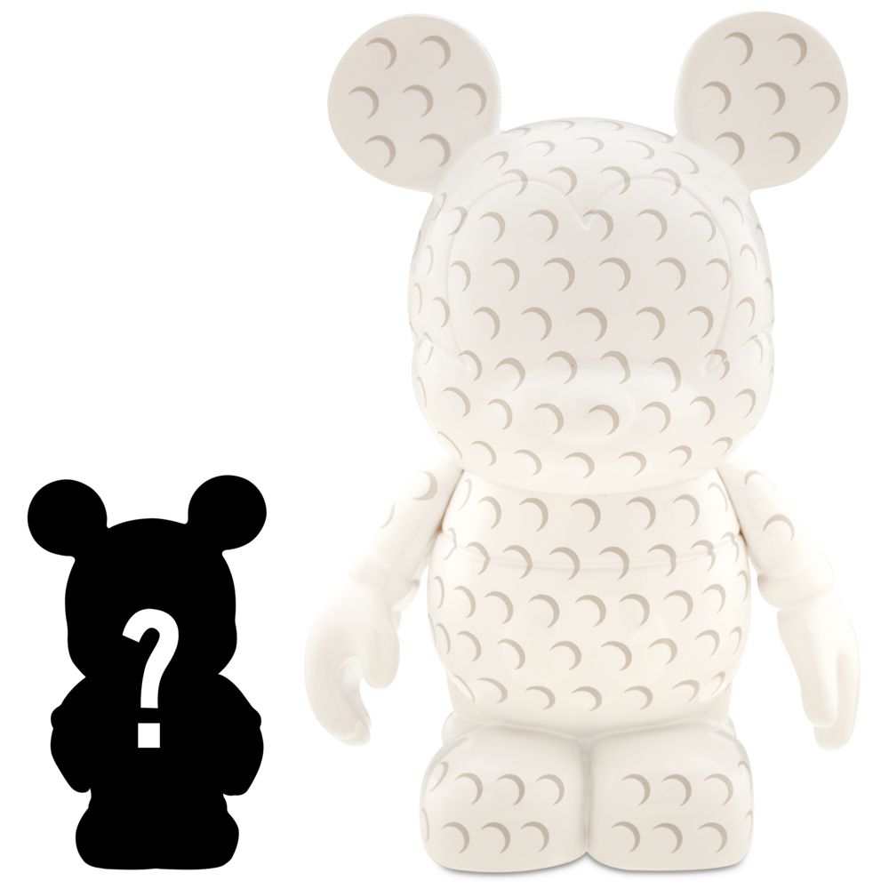 Vinylmation Sports Series 3'' Golf Ball Figure + 1 1/2'' Vinylmation Jr. Figure