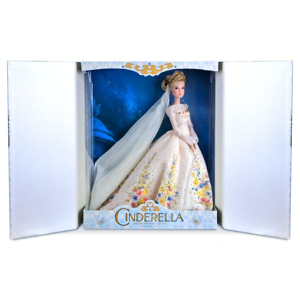 http://cdn.s7.disneystore.com/is/image/DisneyShopping/6070040901179-3?$yetidetail$