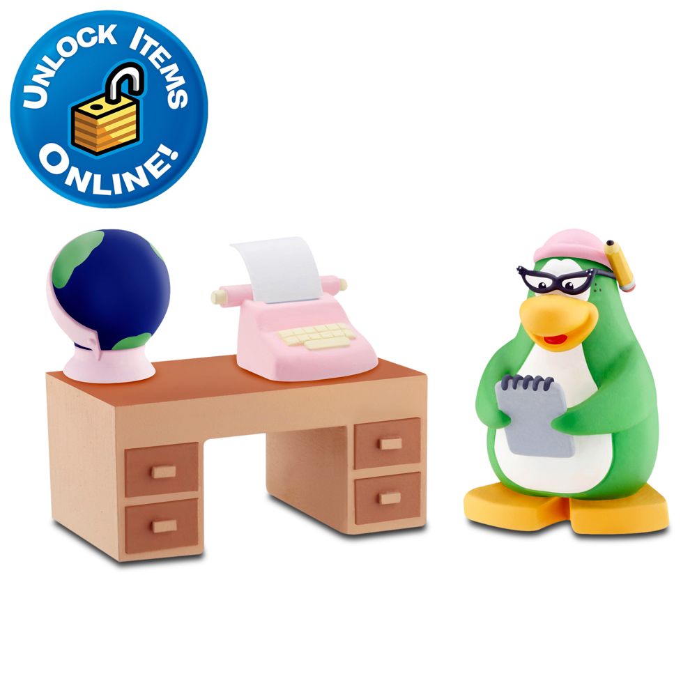 Club Penguin Mix 'N Match Figure Pack -- 2'' H -- Aunt Arctic