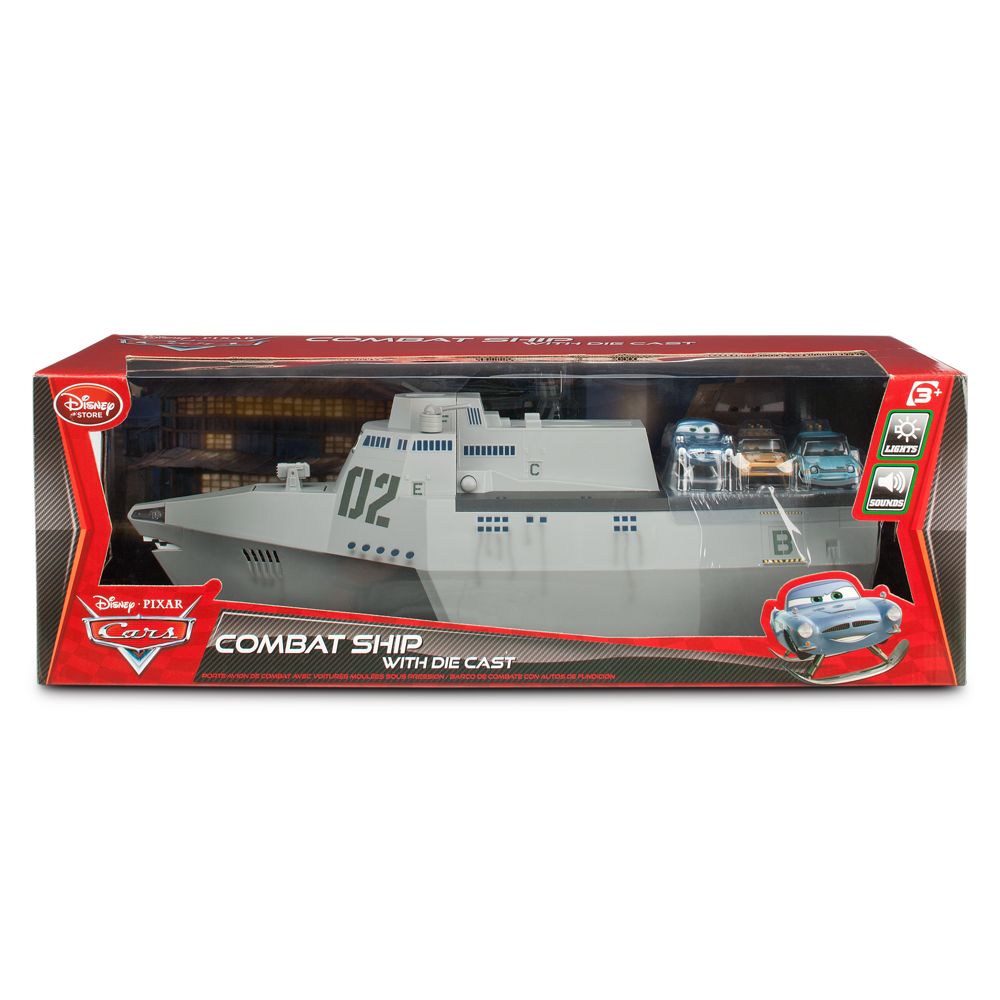 カーズ2のDisneyStore限定 巨大な 戦艦型キャリングケース