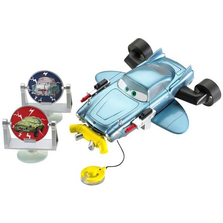 Cars 2 Bath Blastin' Finn McMissile by Mattel